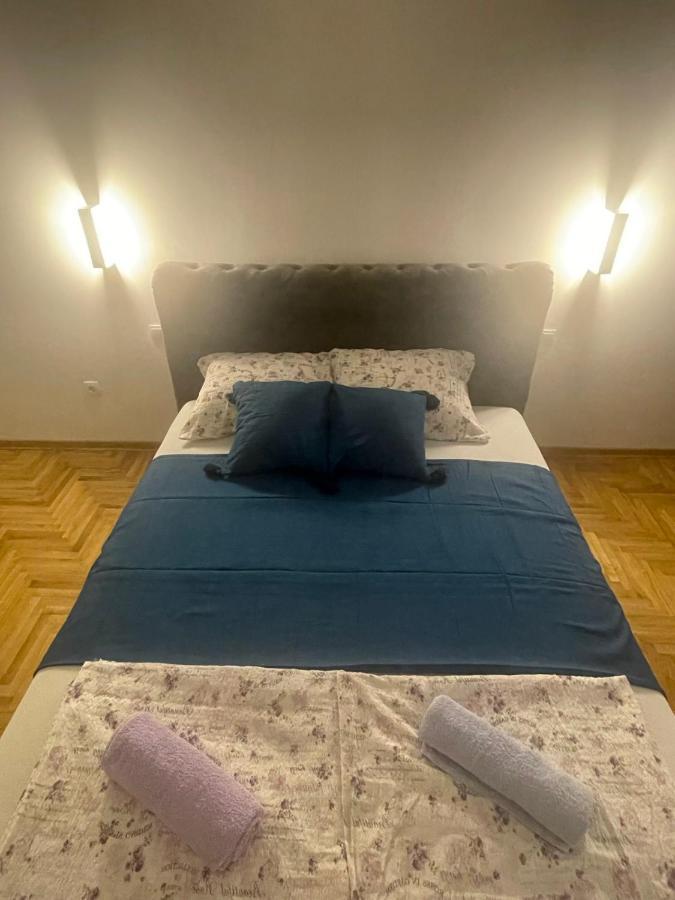 Vmaks Apartman Valentina Vodnika Apartment Novi Sad Luaran gambar