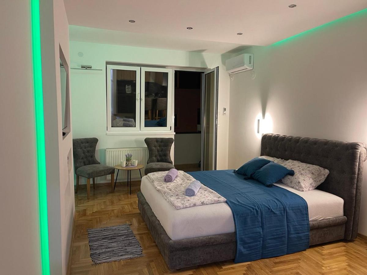 Vmaks Apartman Valentina Vodnika Apartment Novi Sad Luaran gambar